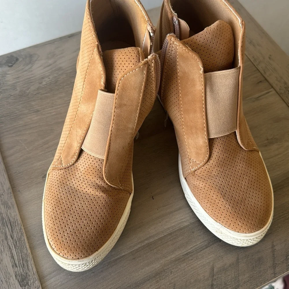 Tan high top shoes